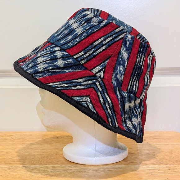 NWOT Beckwoman 100% Guatemalan Cotton Handmade Reversible Bucket Hat - Picture 2 of 6